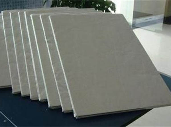 安徽真空保温板加工生产的注意事项